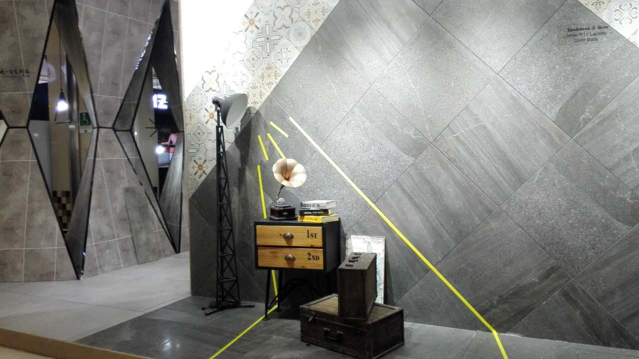 ��ֱ���ղ���(hu��)Day.2����Ҏ(gu��)���č�¶�^����