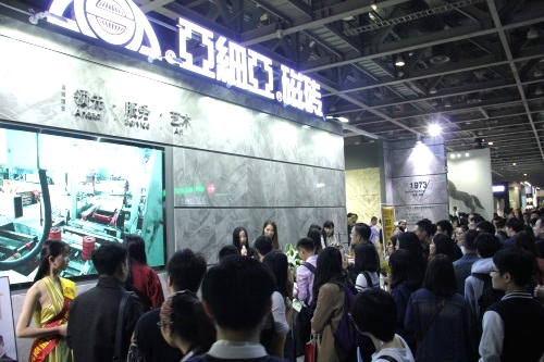 �˳����u(p��ng)�r(ji��)��ӆ��ȫ�S��������(x��)���ɴu�����L(f��ng)����(d��)�I(l��ng)�V���O(sh��)Ӌ(j��)��